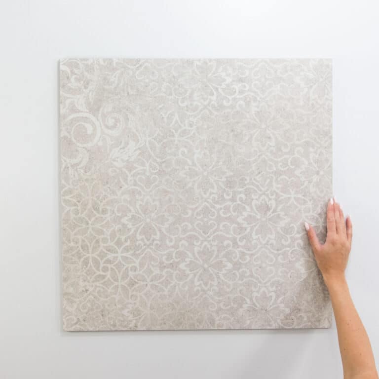 Camilla Silver  3D Decorator – 600×600